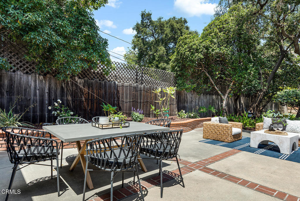 4366 Bel Air Drive