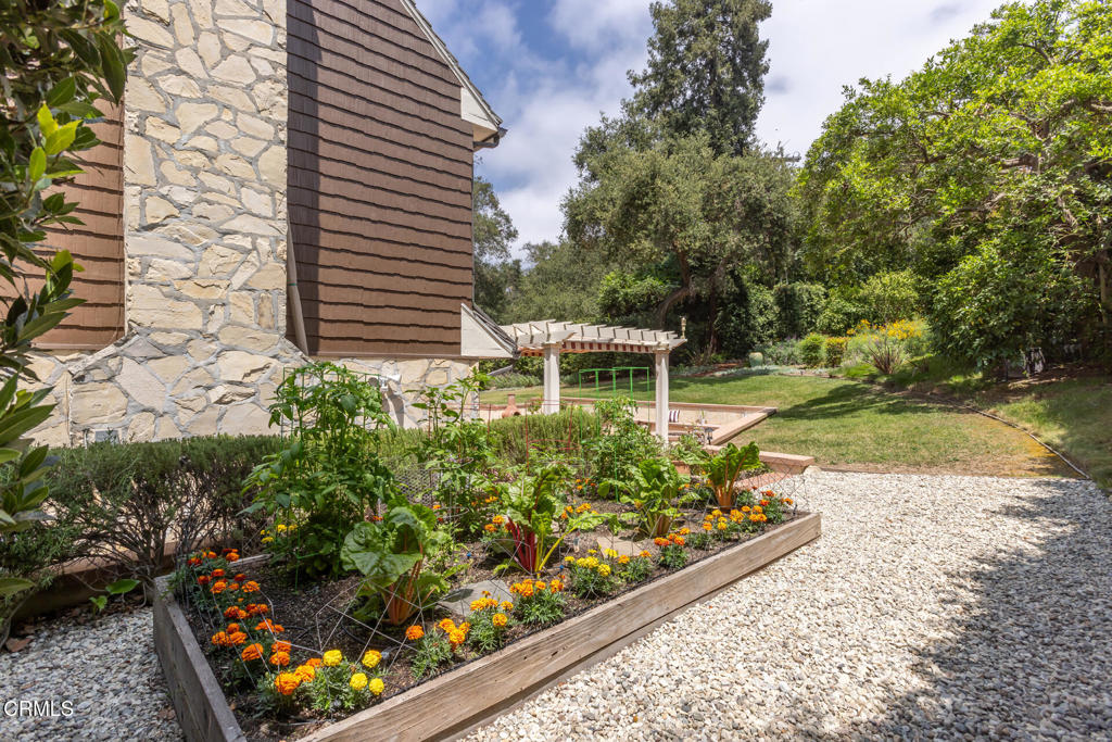 3788 Chevy Chase Drive