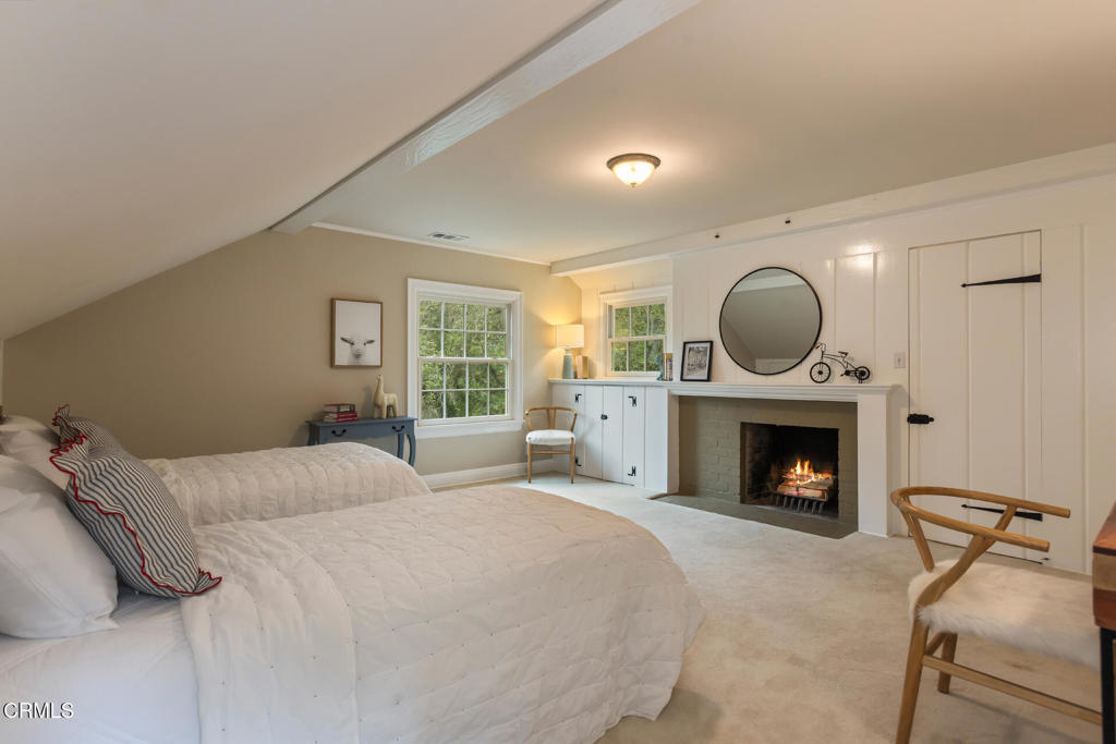 3788 Chevy Chase Drive