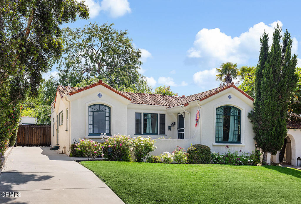 1532 Ridgeway Drive