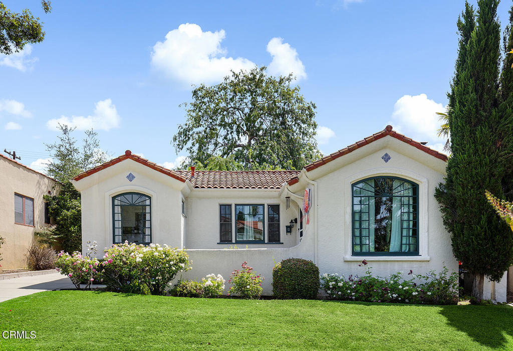 1532 Ridgeway Drive