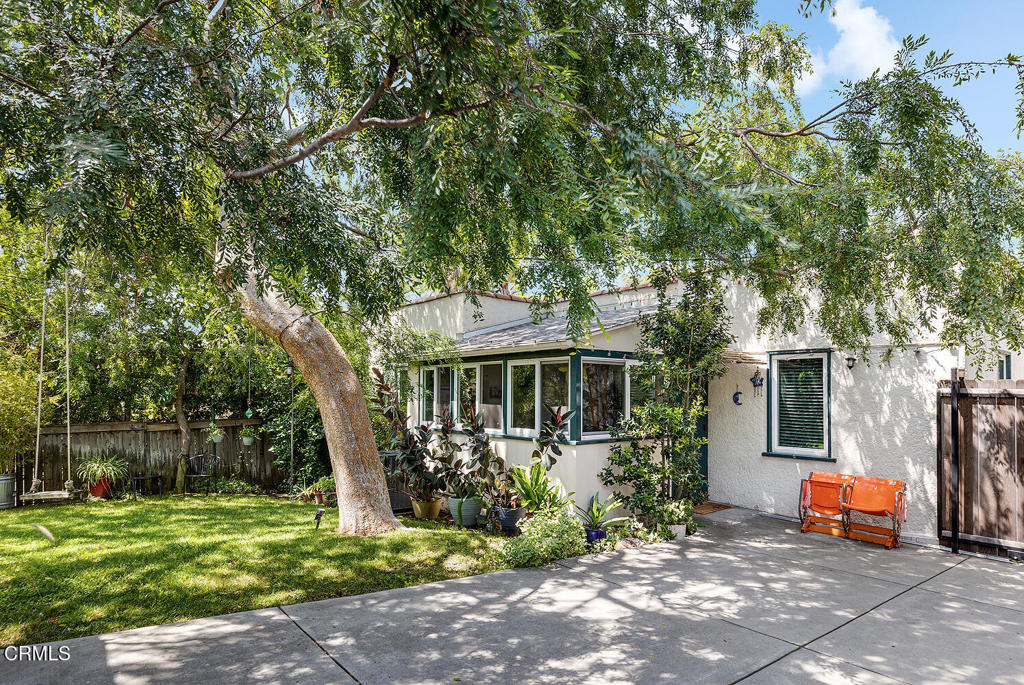 1532 Ridgeway Drive