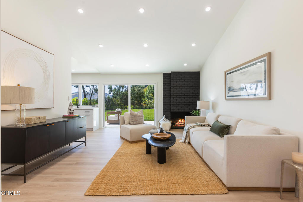 3737 San Augustine Drive