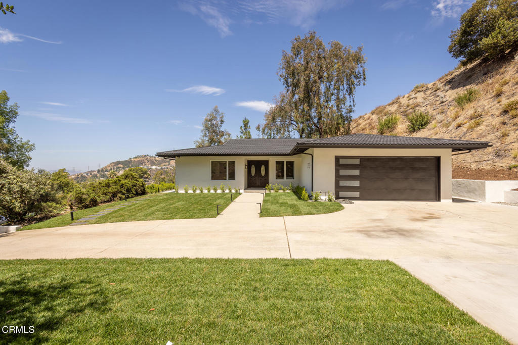 3737 San Augustine Drive