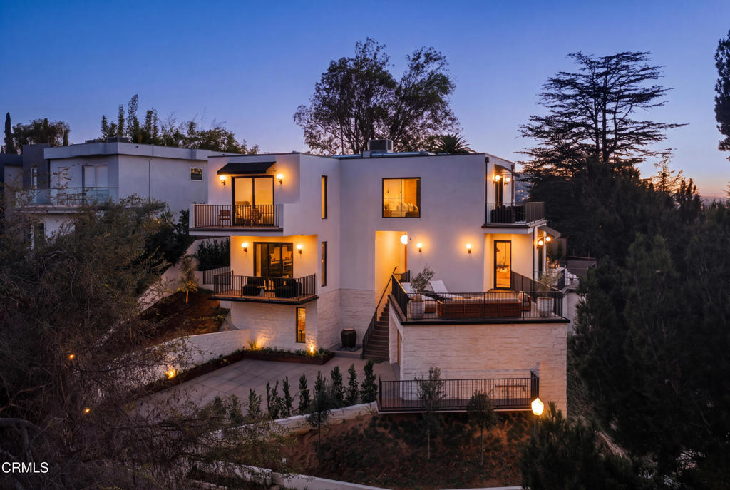 3499 Wonder View Drive