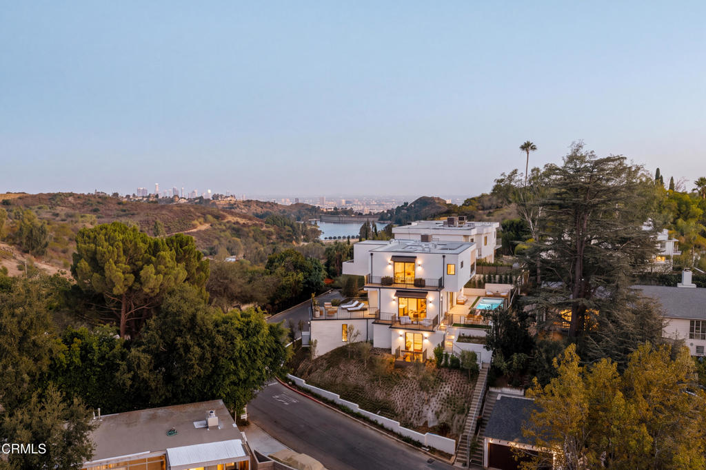 3499 Wonder View Drive
