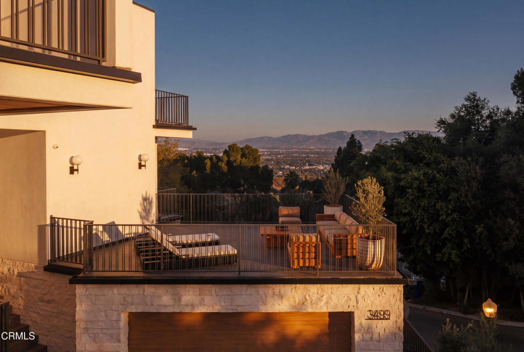 3499 Wonder View Drive