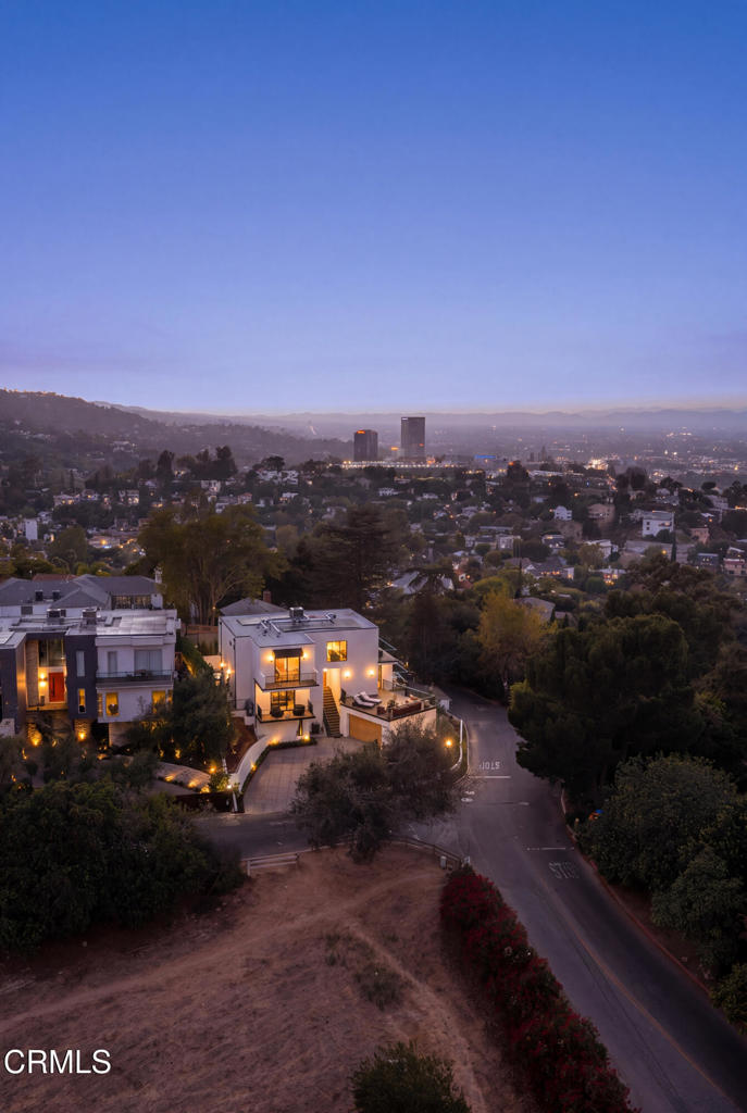 3499 Wonder View Drive