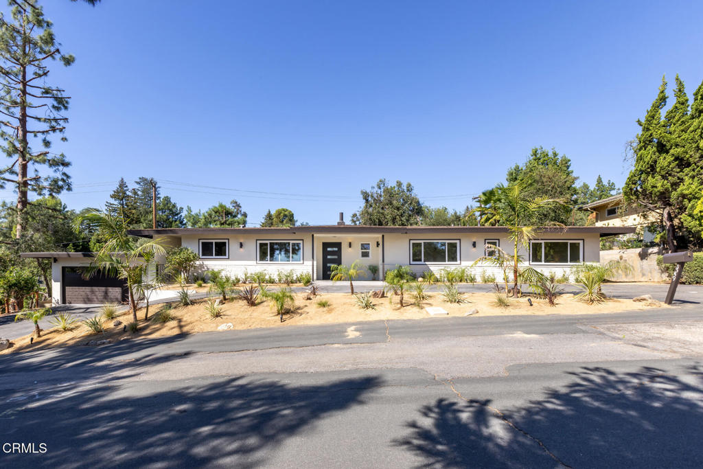 1349 El Vago Street La Canada Flintridge Ca Us 91011 P1 29378