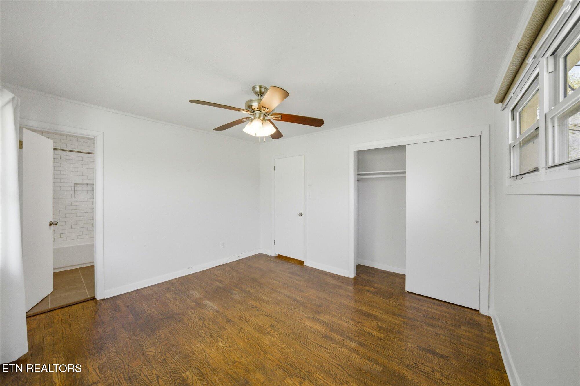 2807 Thomas Drive