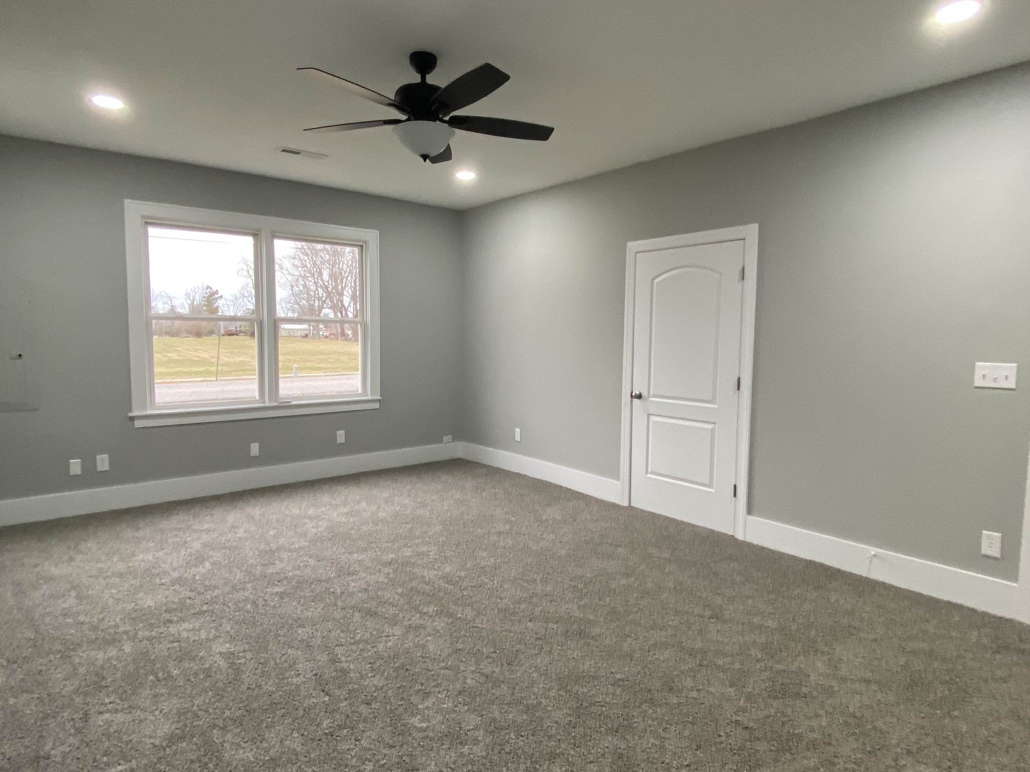 103 Kings Ln
