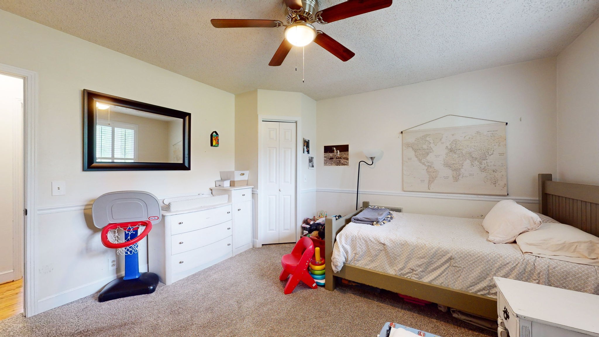 113 Country Club Dr