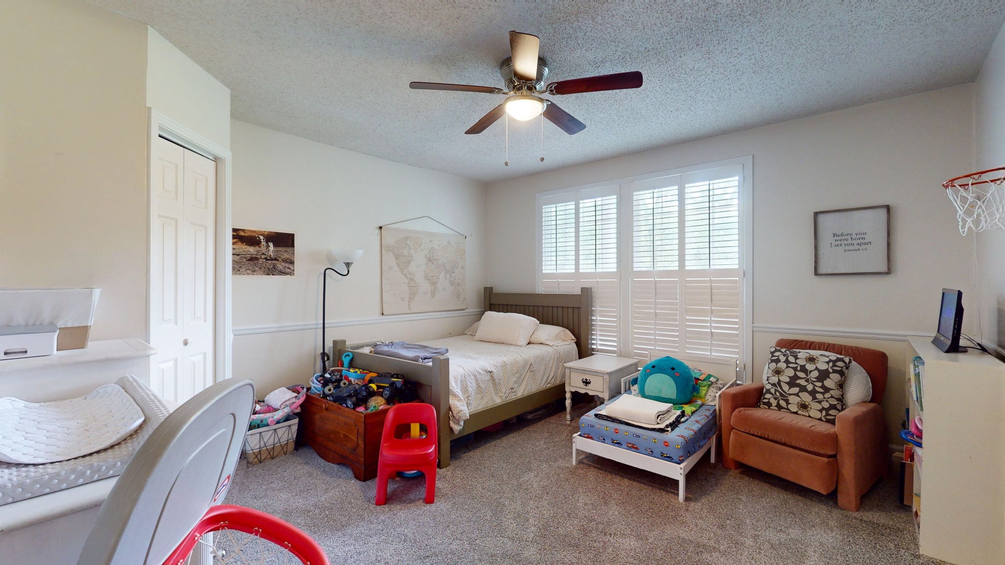 113 Country Club Dr