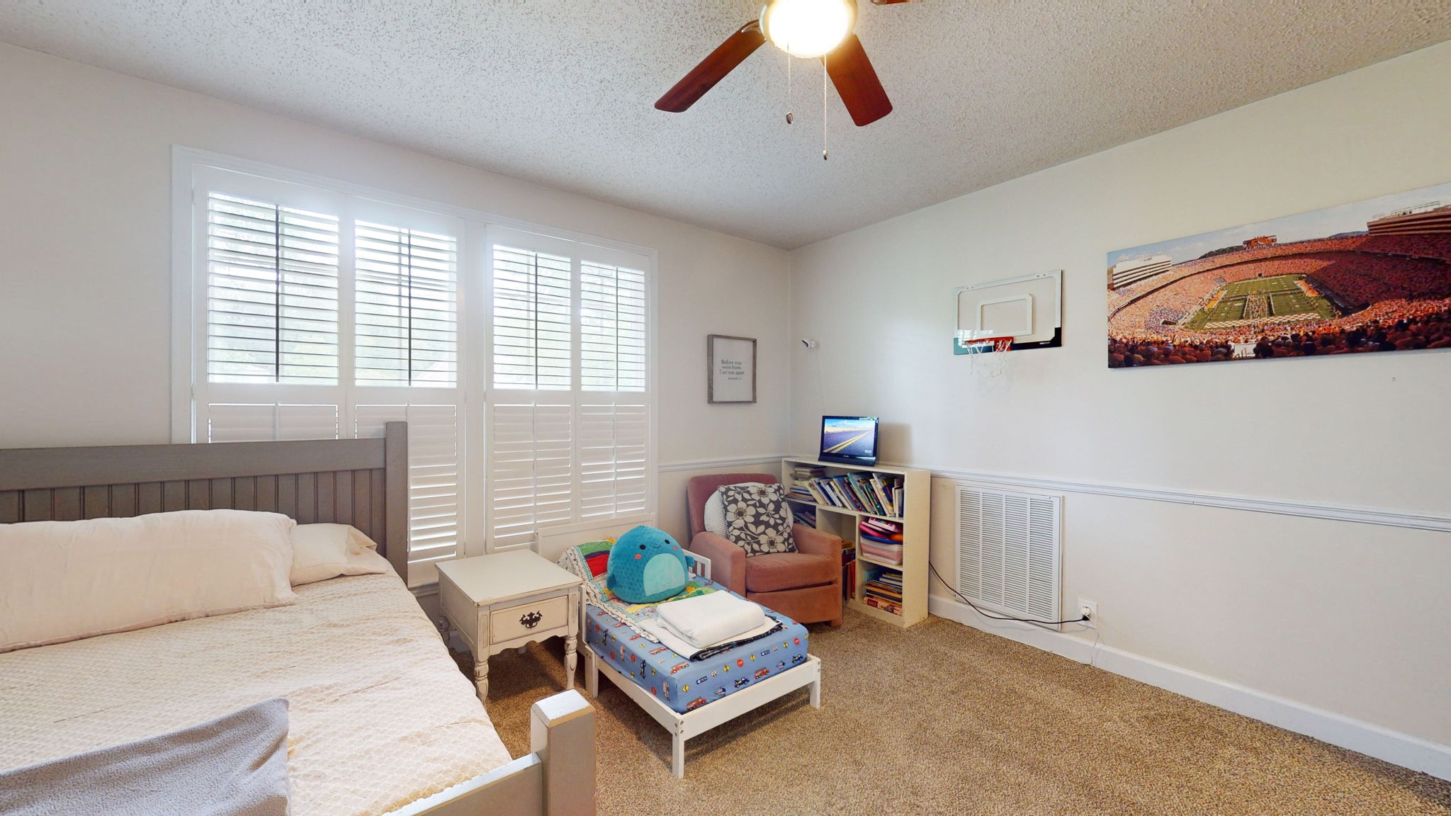 113 Country Club Dr