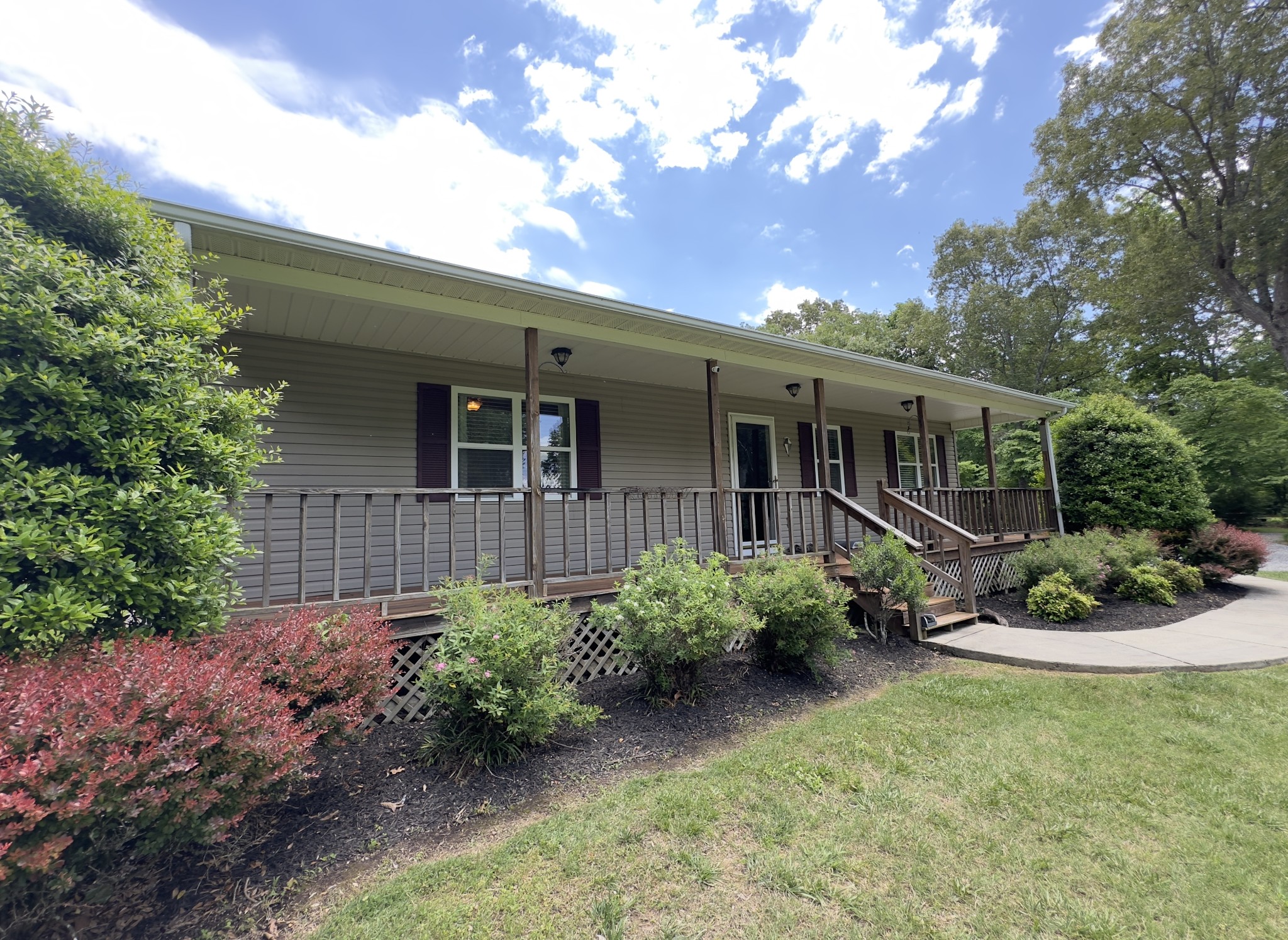 181 Holder Ln