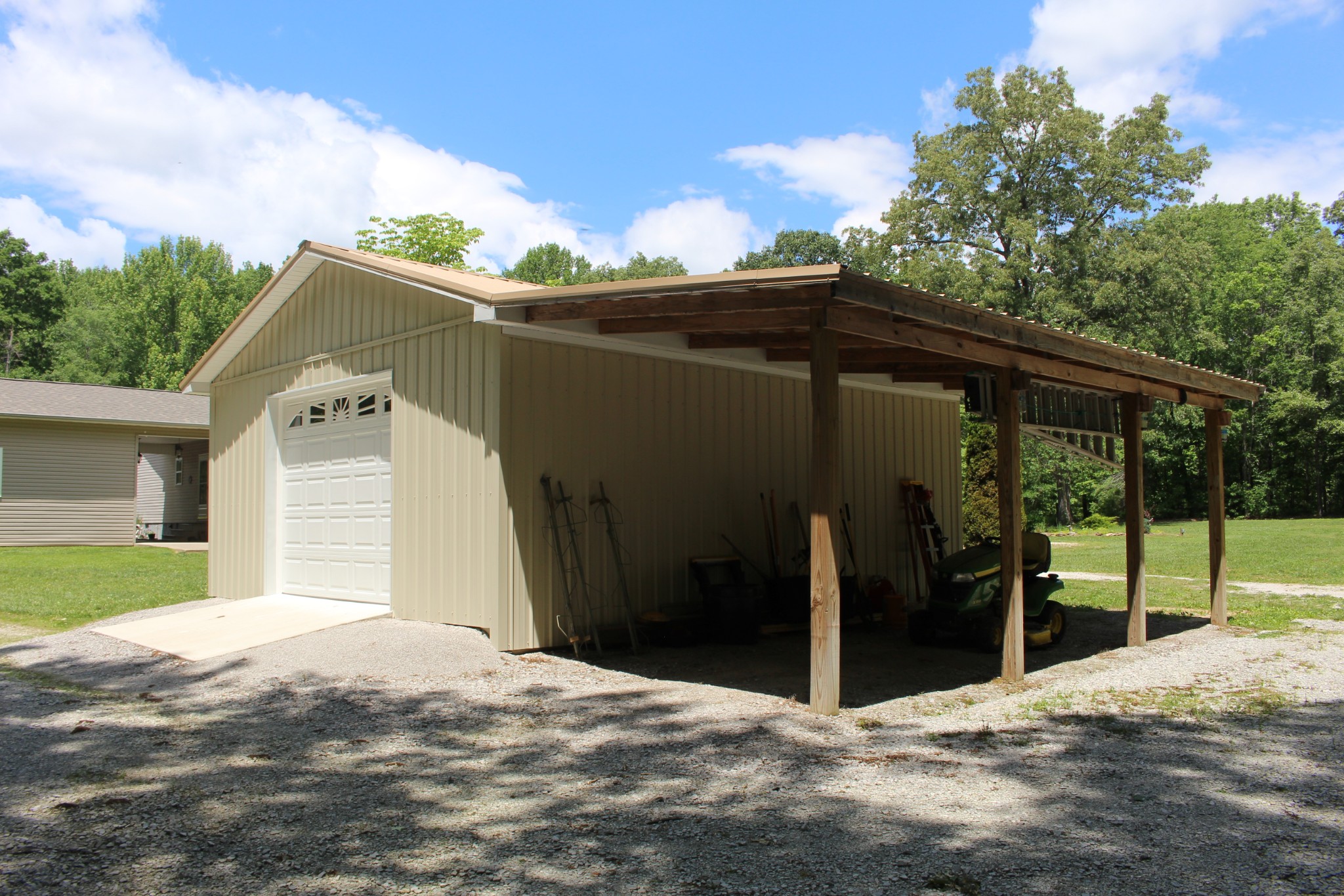 181 Holder Ln