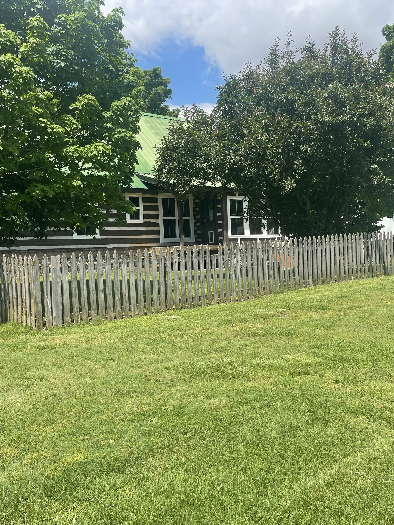 719 Basham Rd