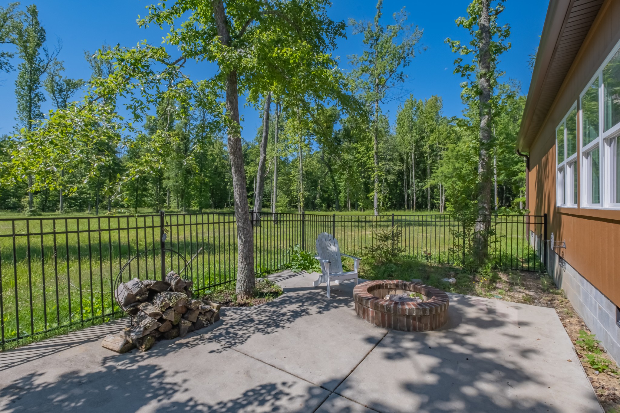 959 Ferrells Loop Rd