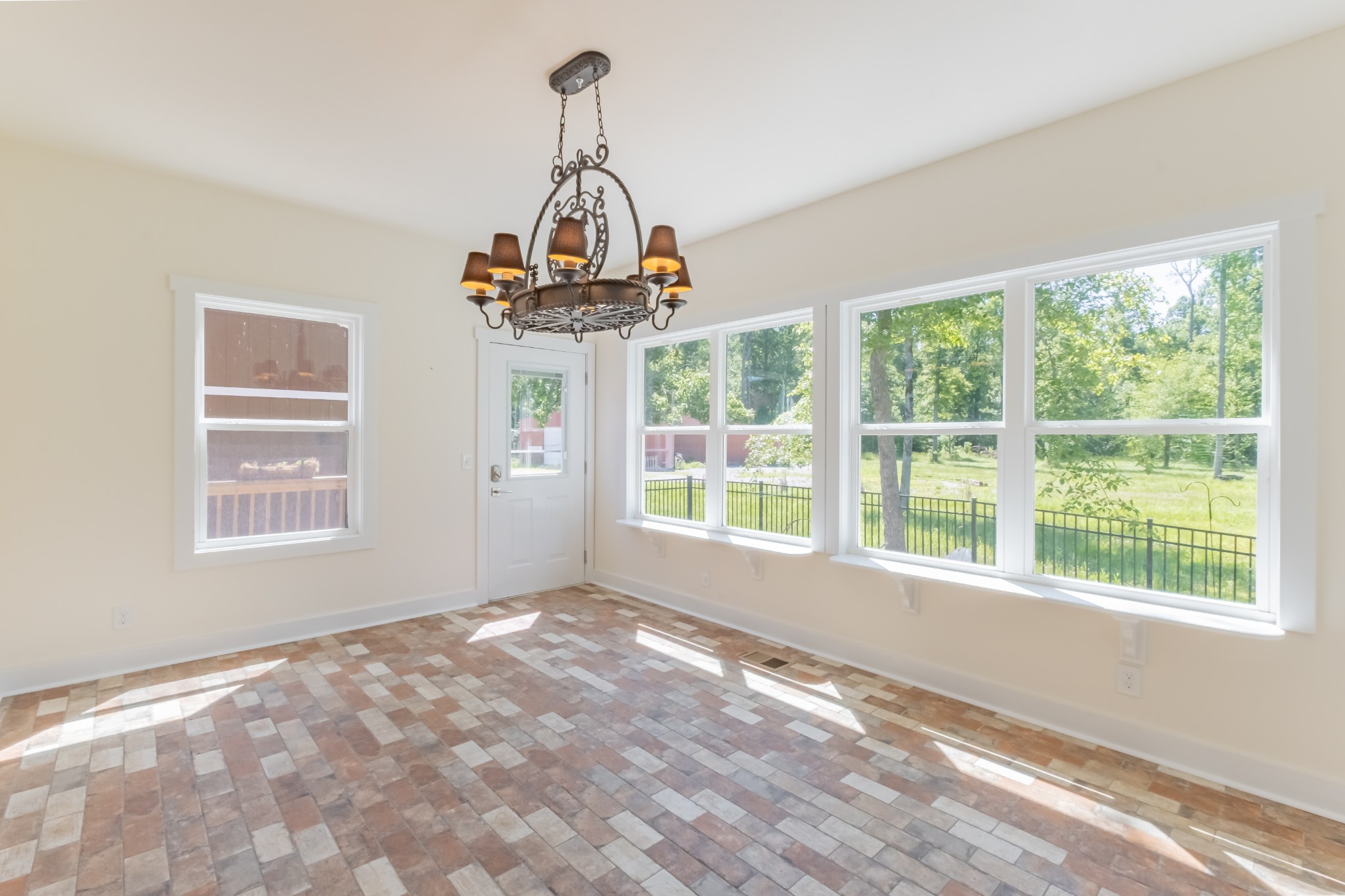 959 Ferrells Loop Rd