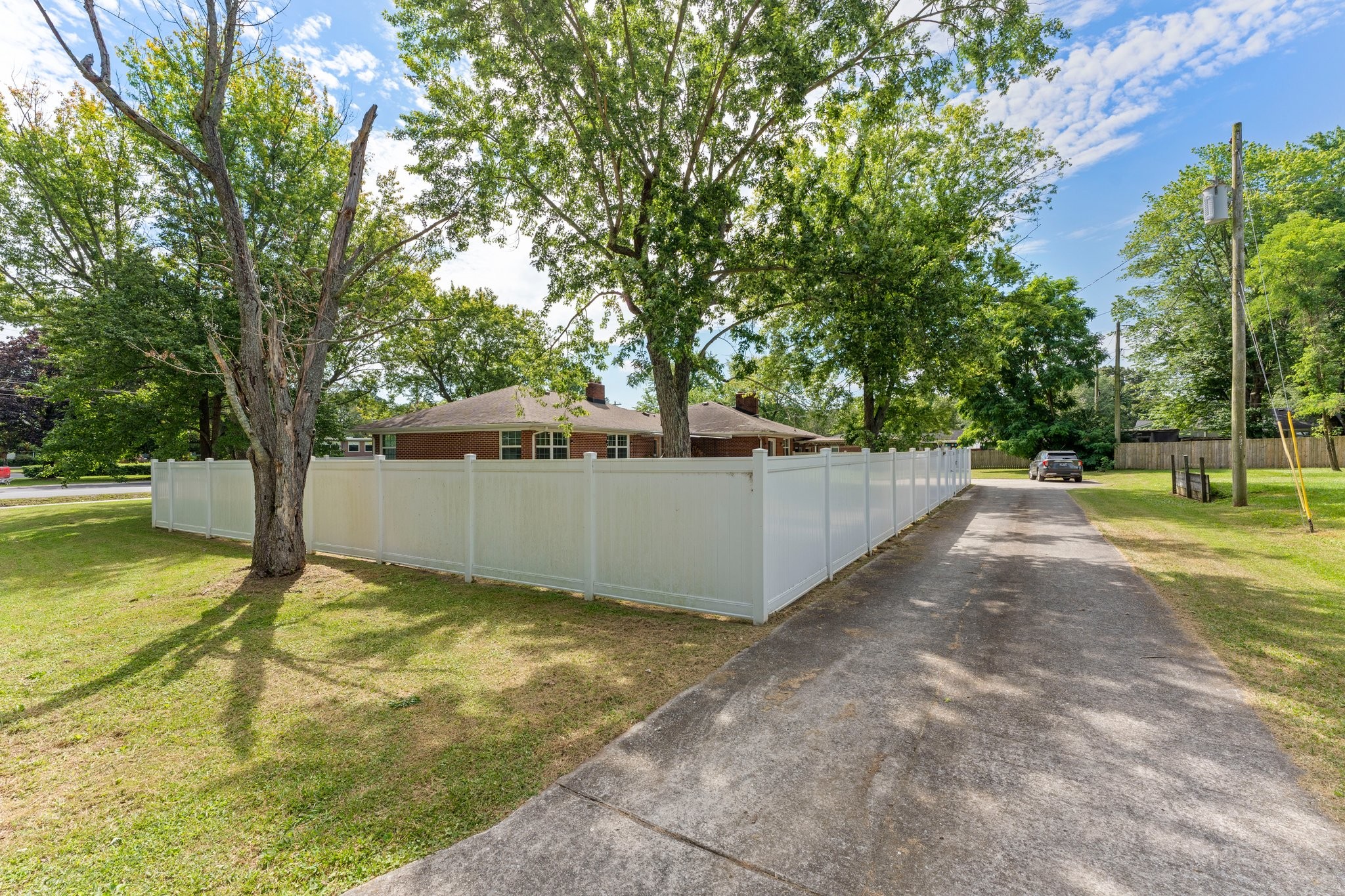 405 Stone Blvd