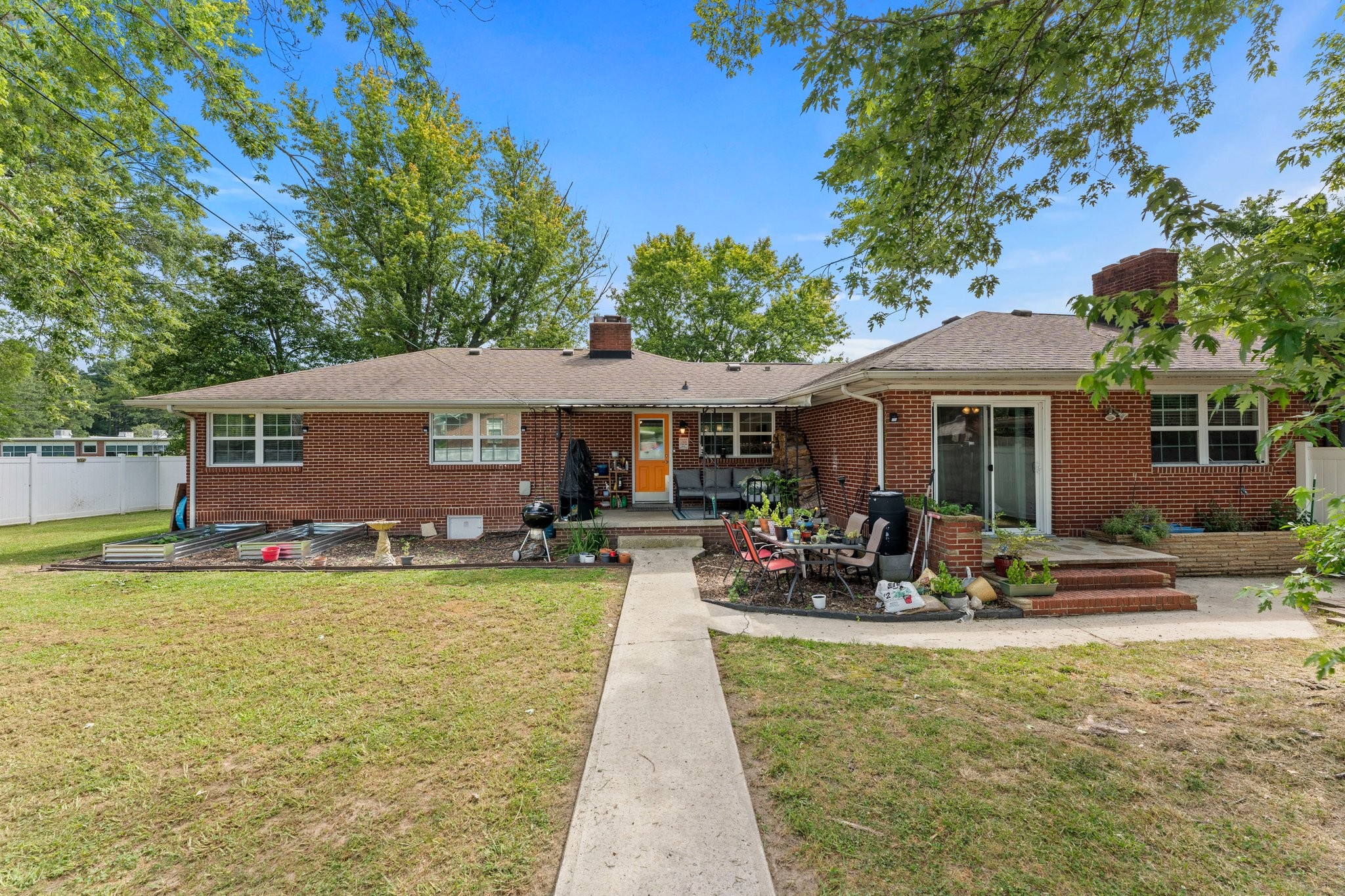 405 Stone Blvd