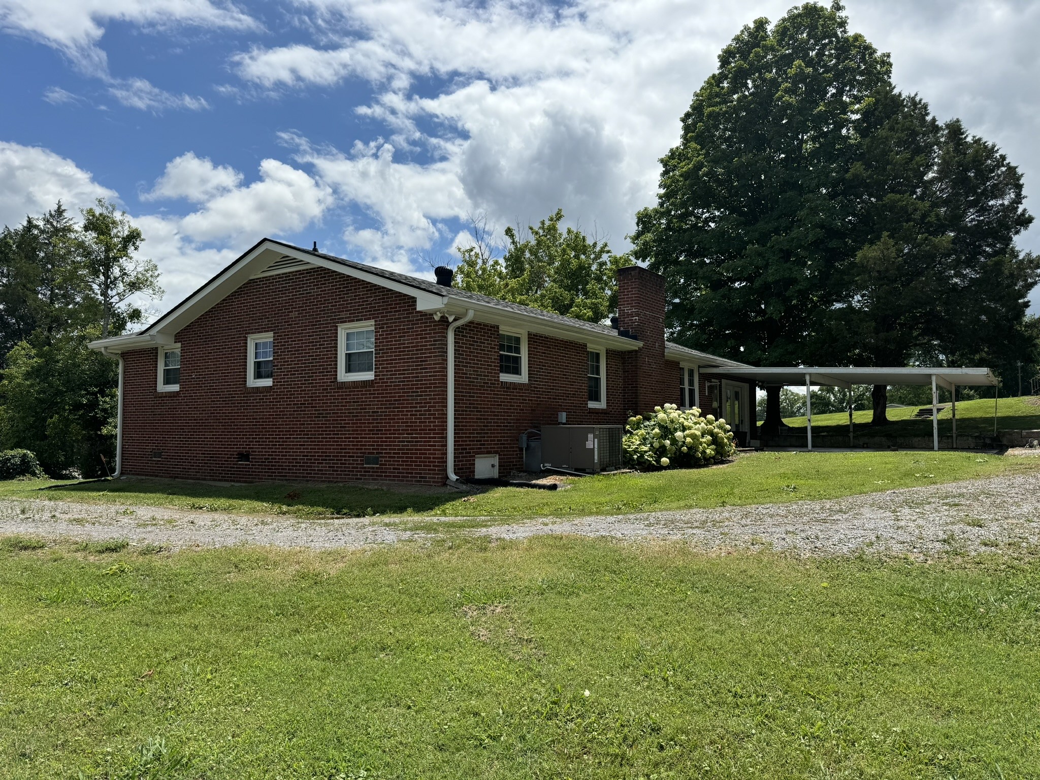 786 Lebanon Hwy
