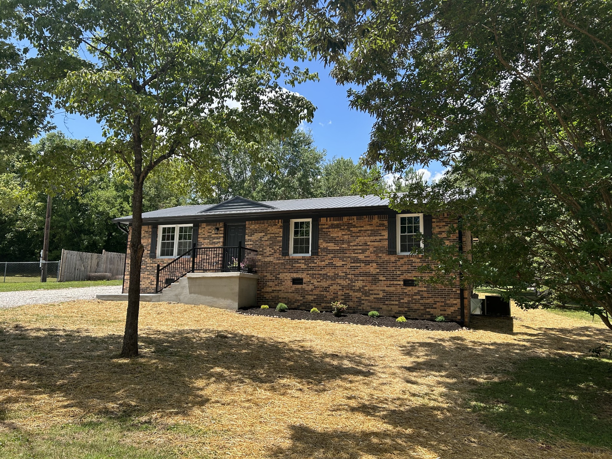 173 Glenburg Dr