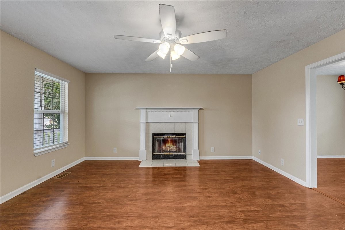 1248 Azure Way