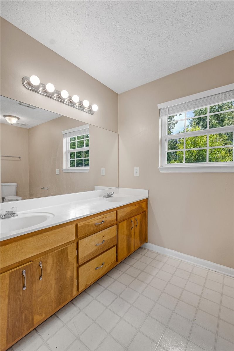 1248 Azure Way