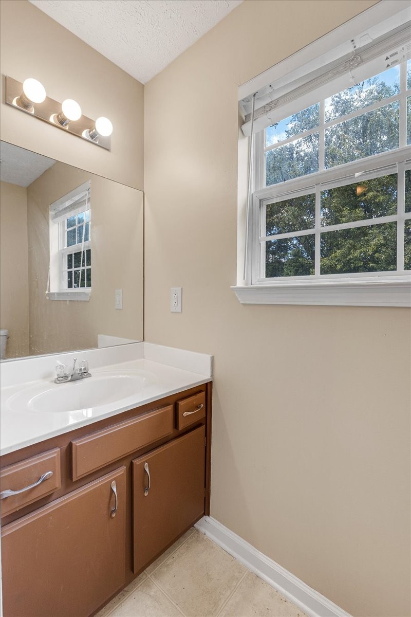 1248 Azure Way