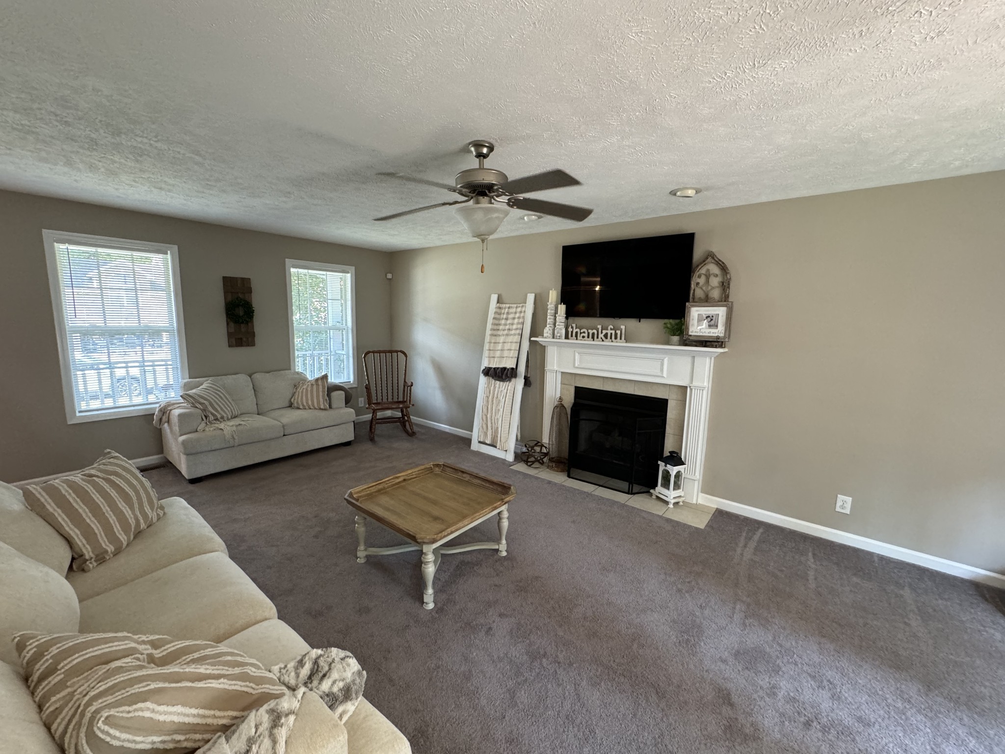 3132 Holly Pt