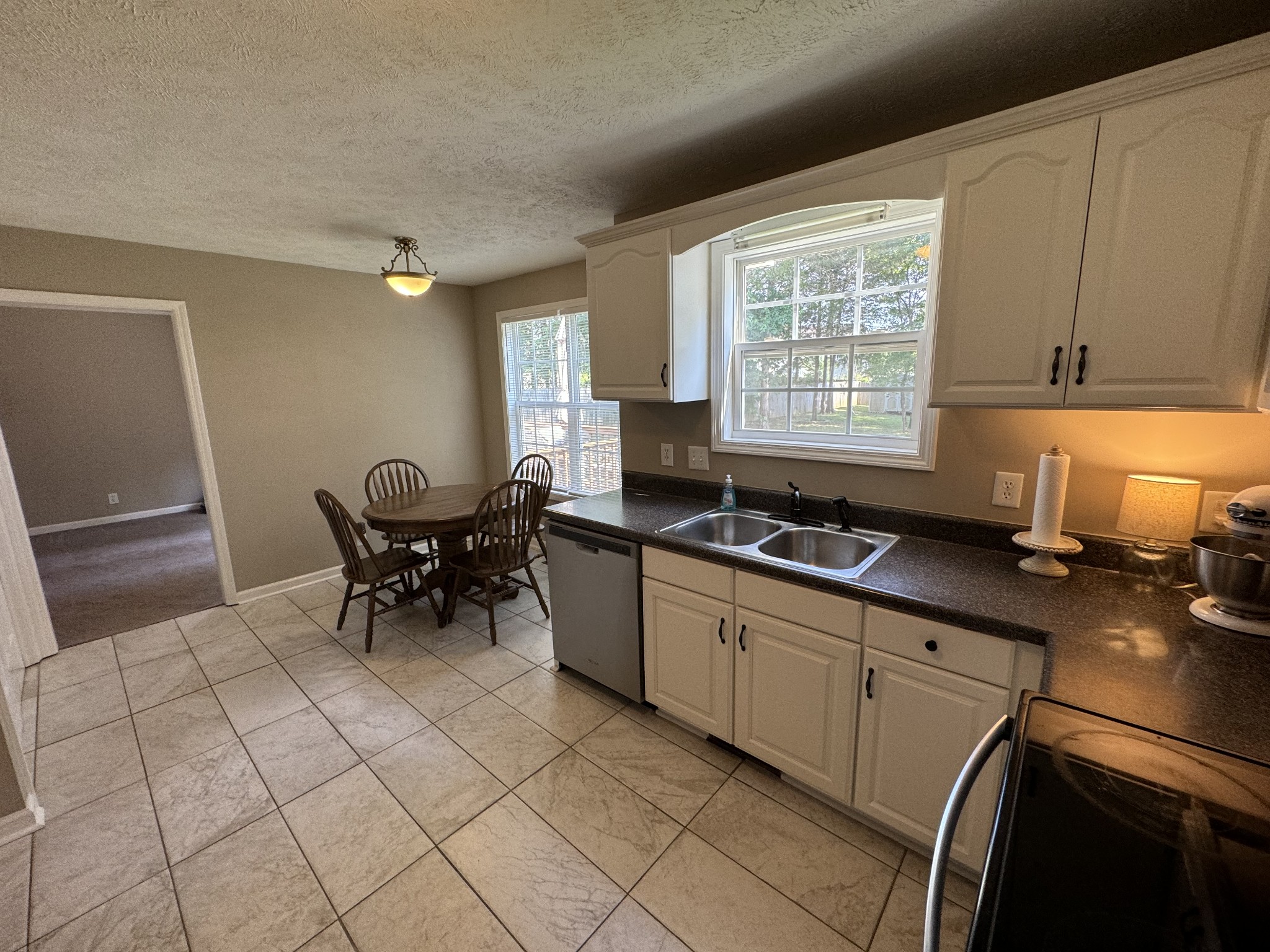 3132 Holly Pt