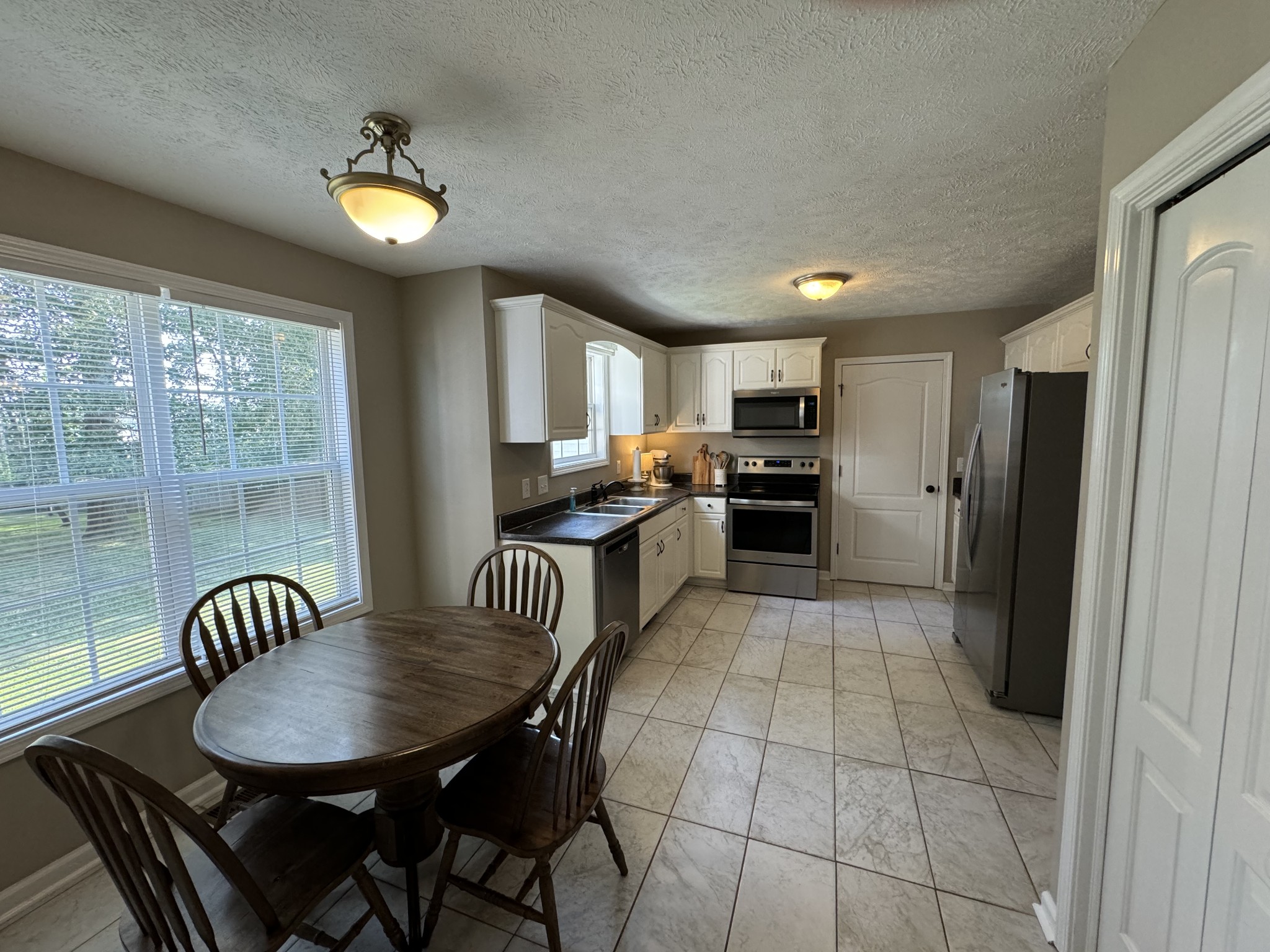 3132 Holly Pt