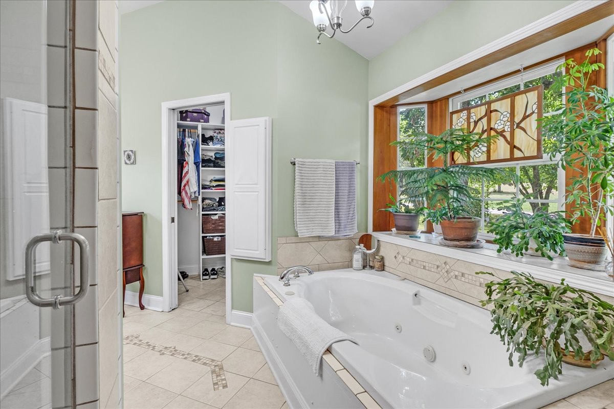 8843 Powells Chapel Rd