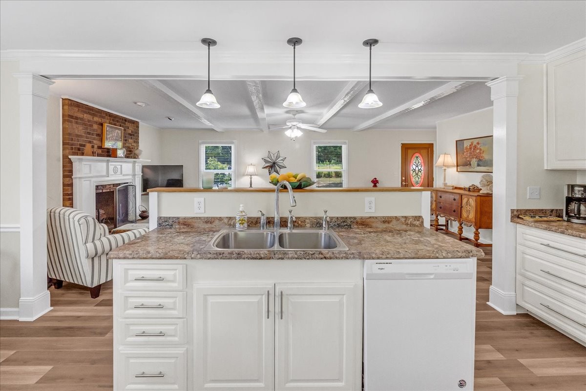 8843 Powells Chapel Rd