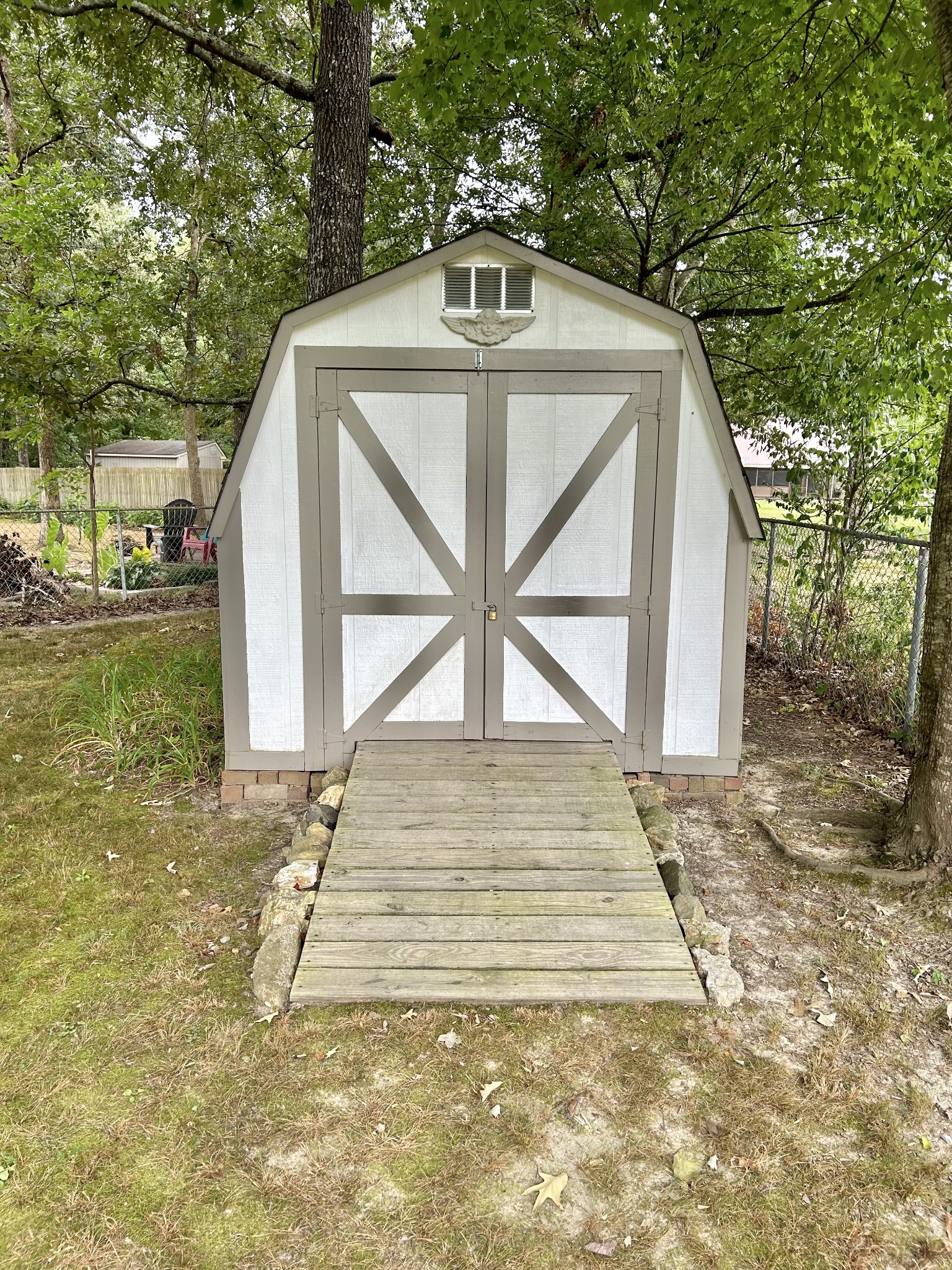 145 Dale Dr
