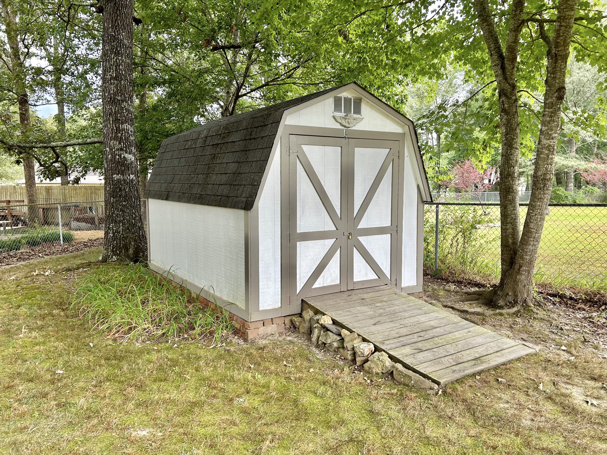 145 Dale Dr