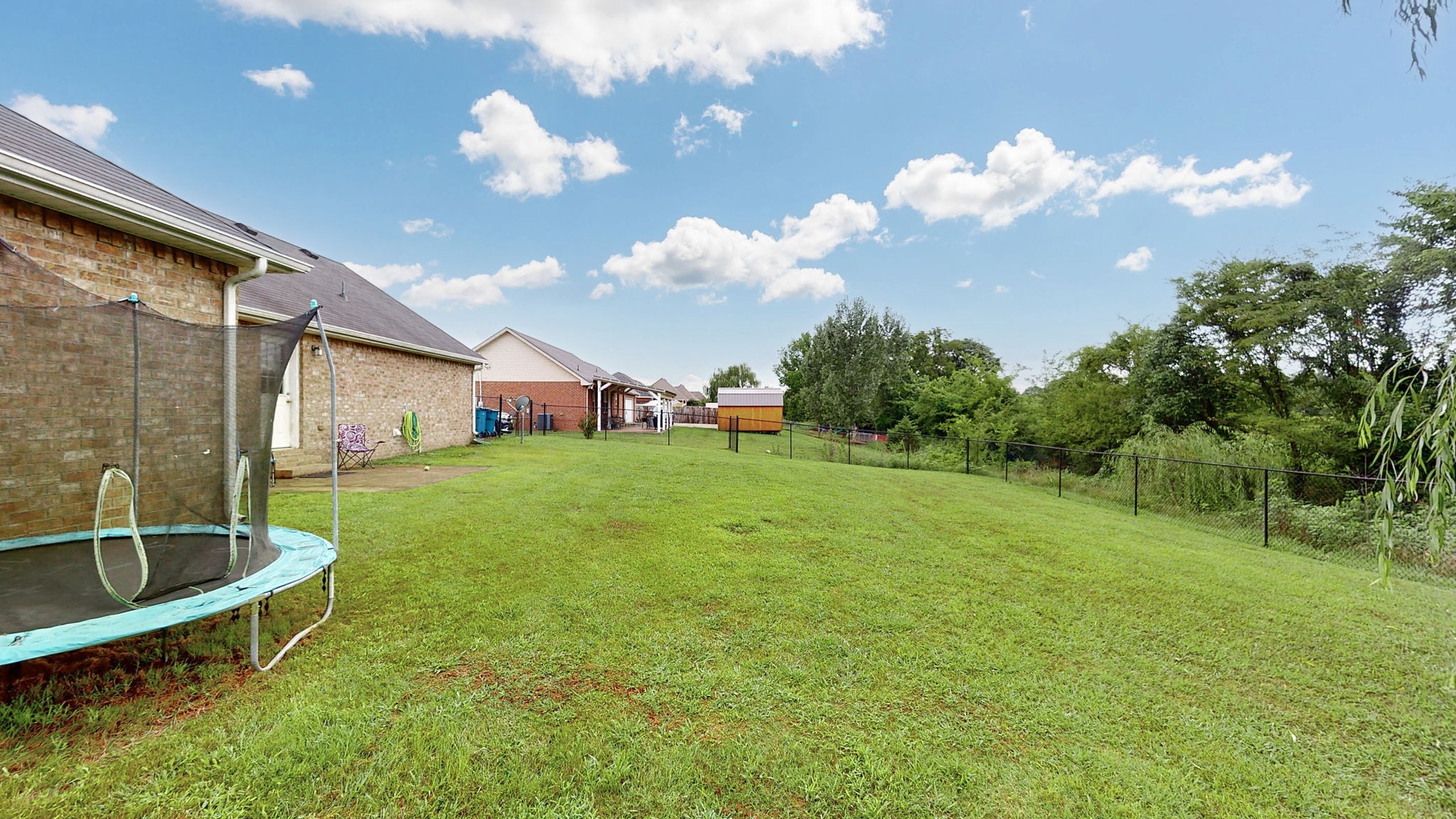 2843 Ridgewood Dr