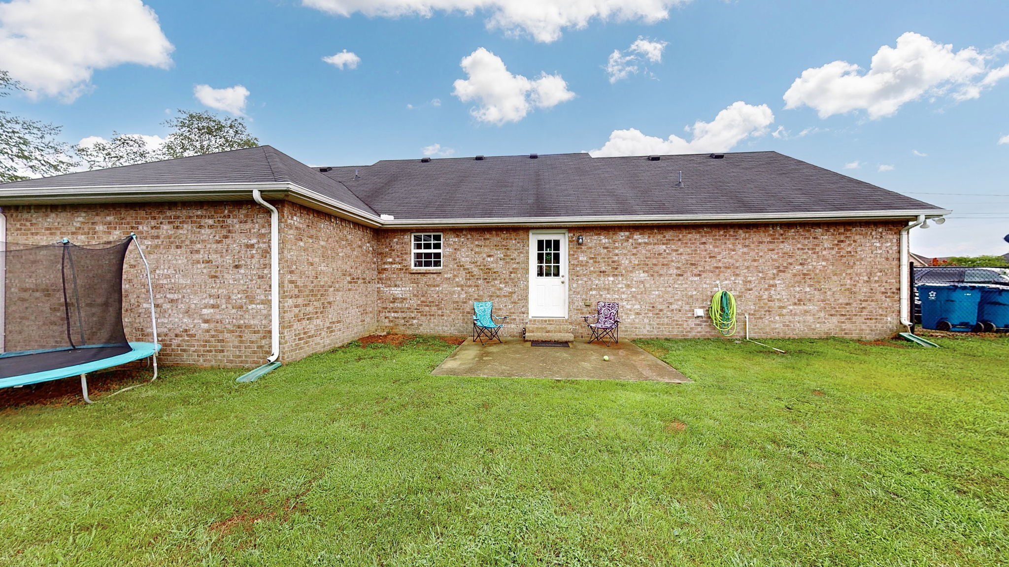 2843 Ridgewood Dr