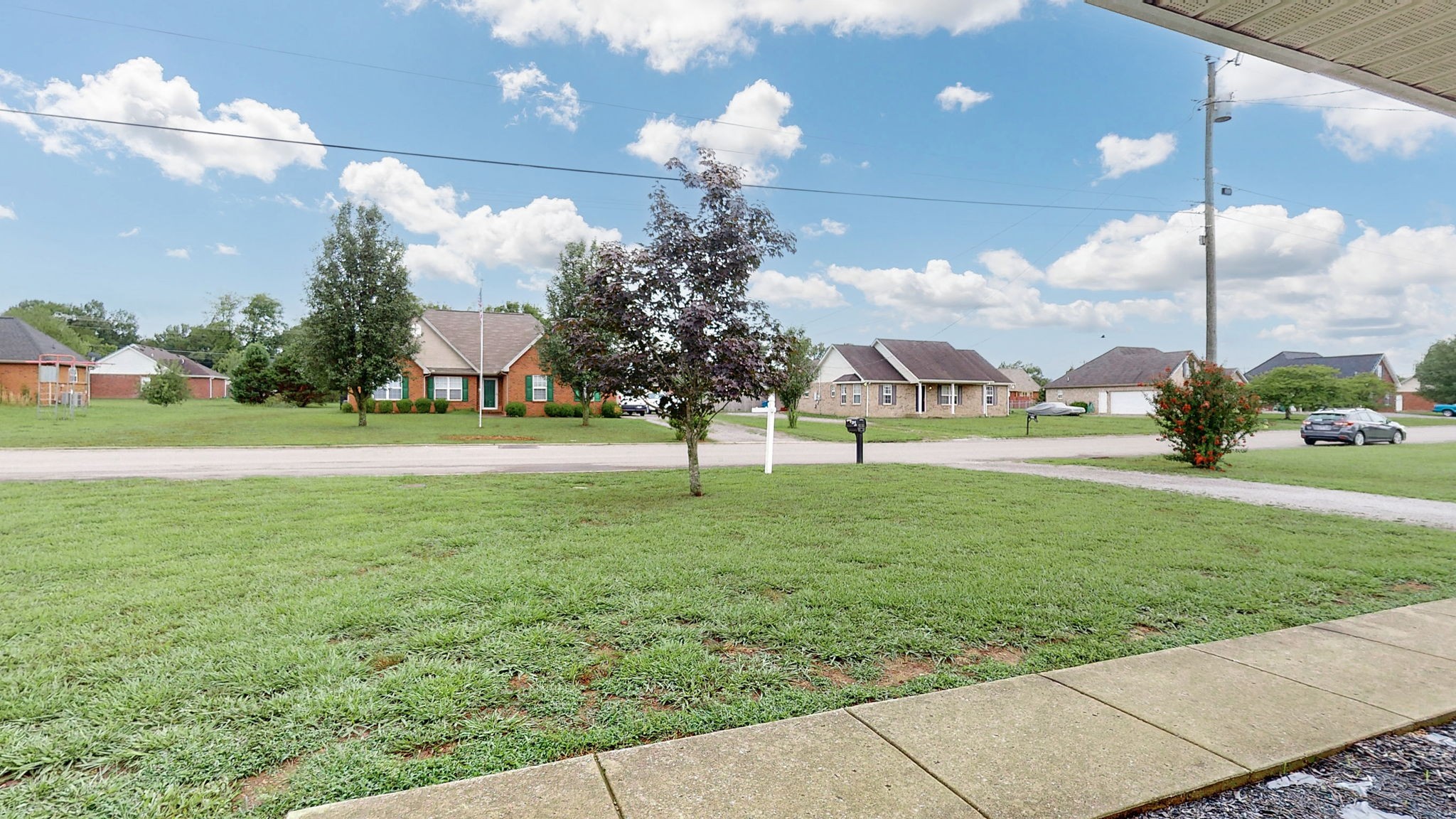 2843 Ridgewood Dr