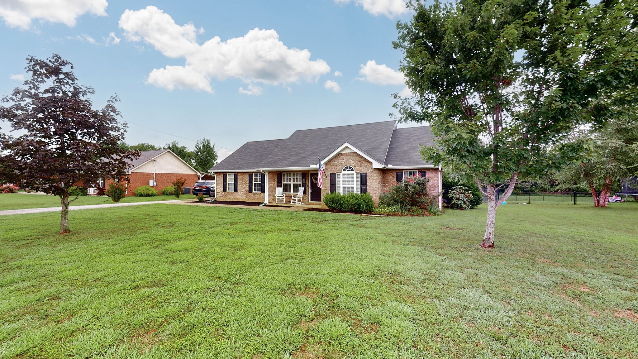 2843 Ridgewood Dr