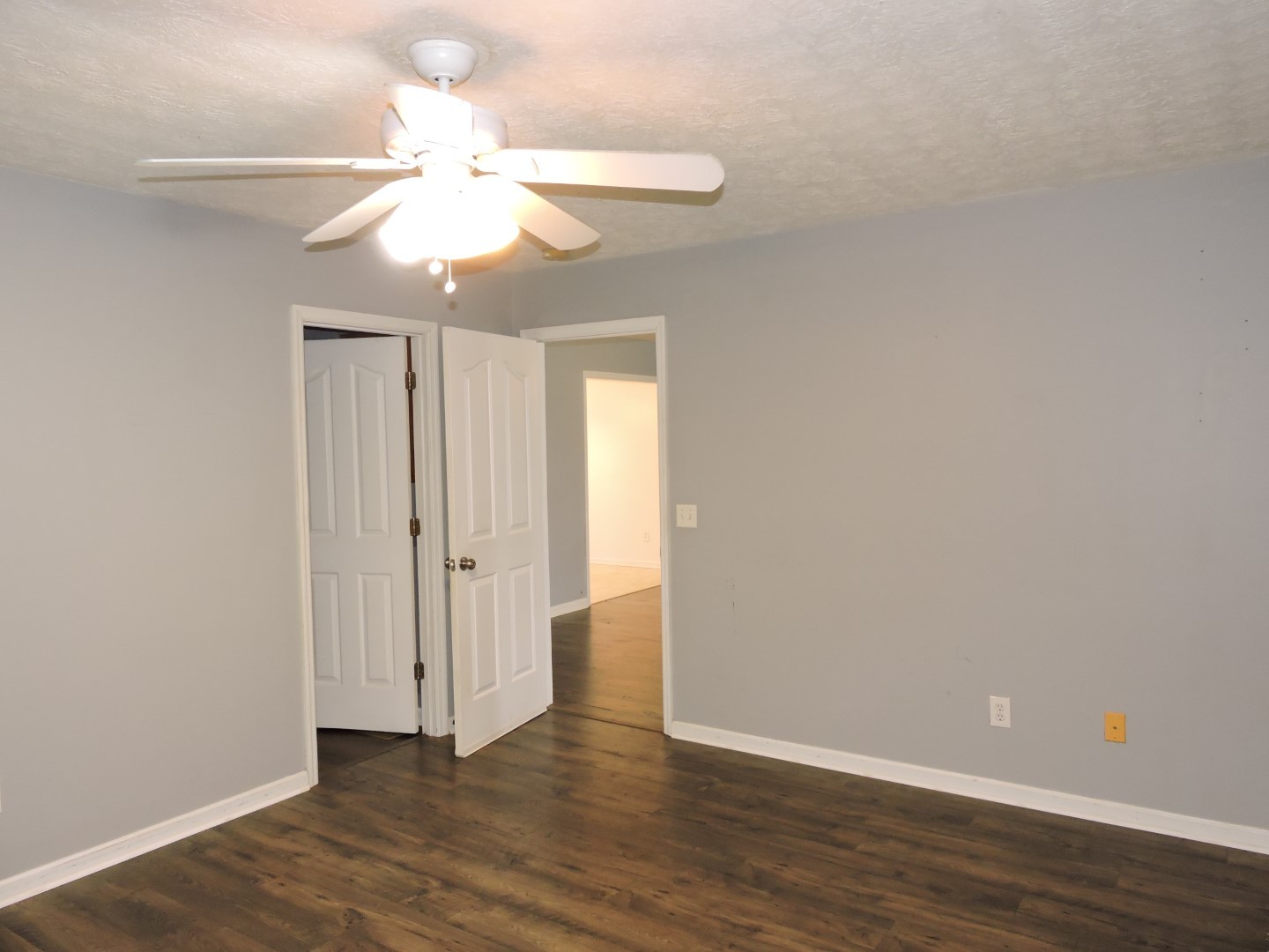 136 ELDON DR