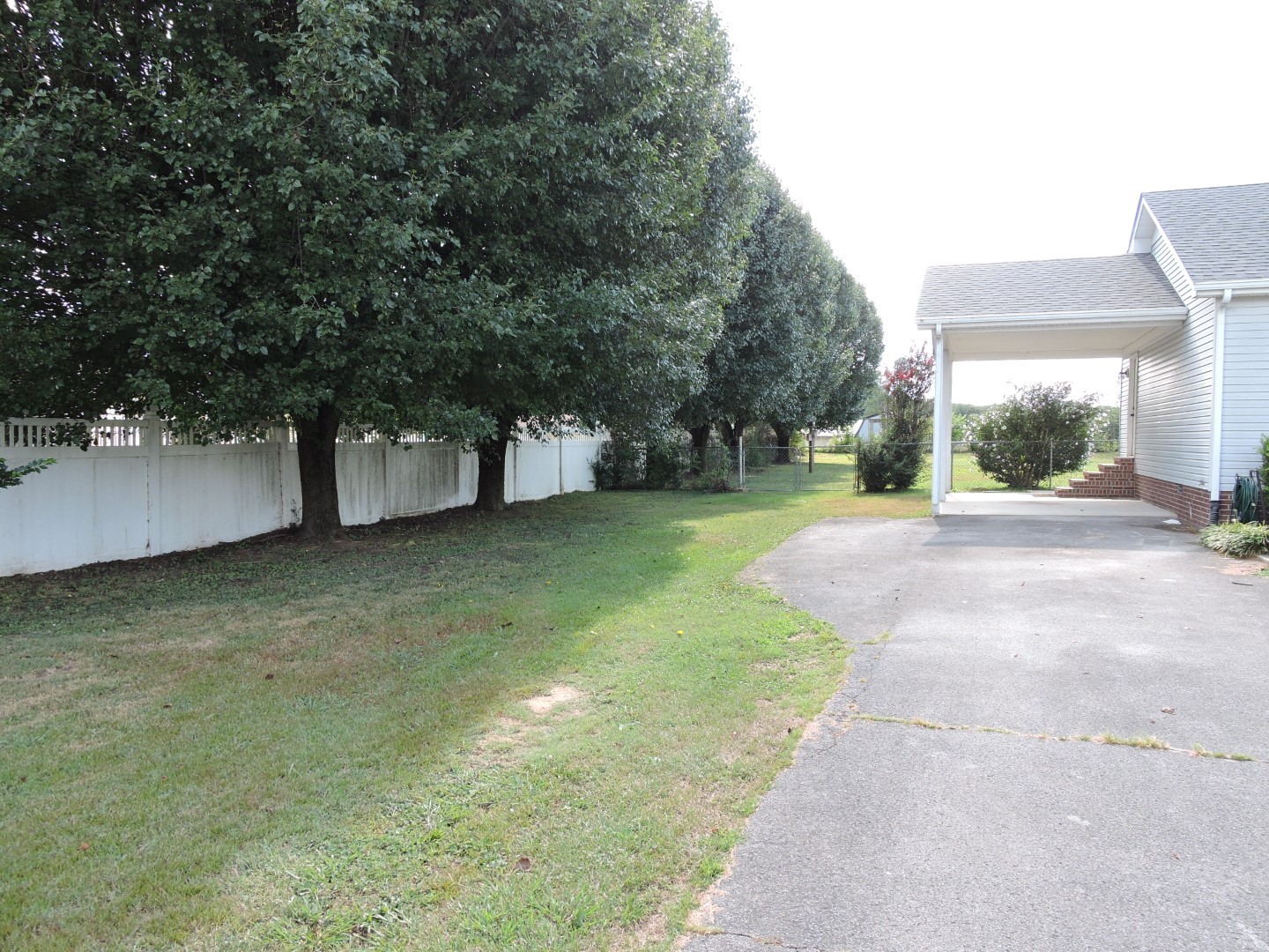 136 ELDON DR