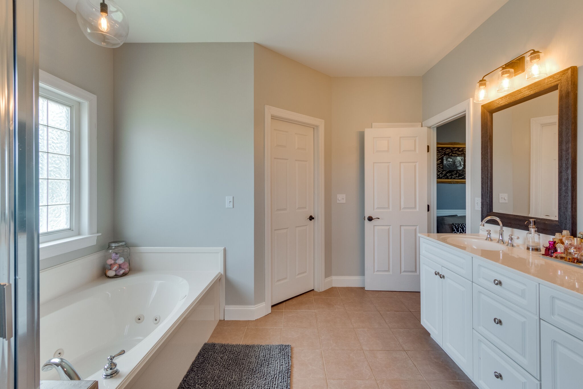 1281 Hillsboro Viola Rd