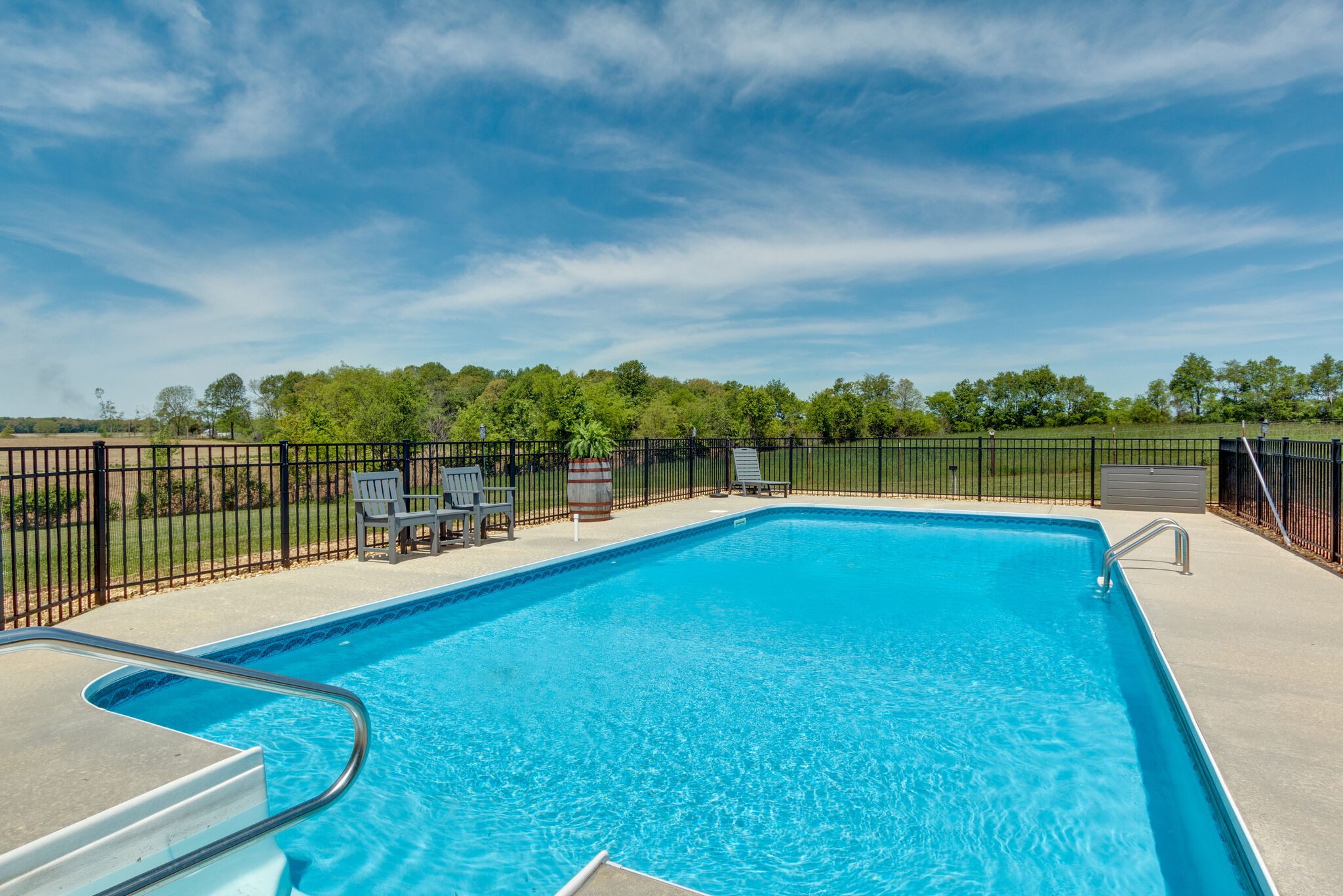 1281 Hillsboro Viola Rd