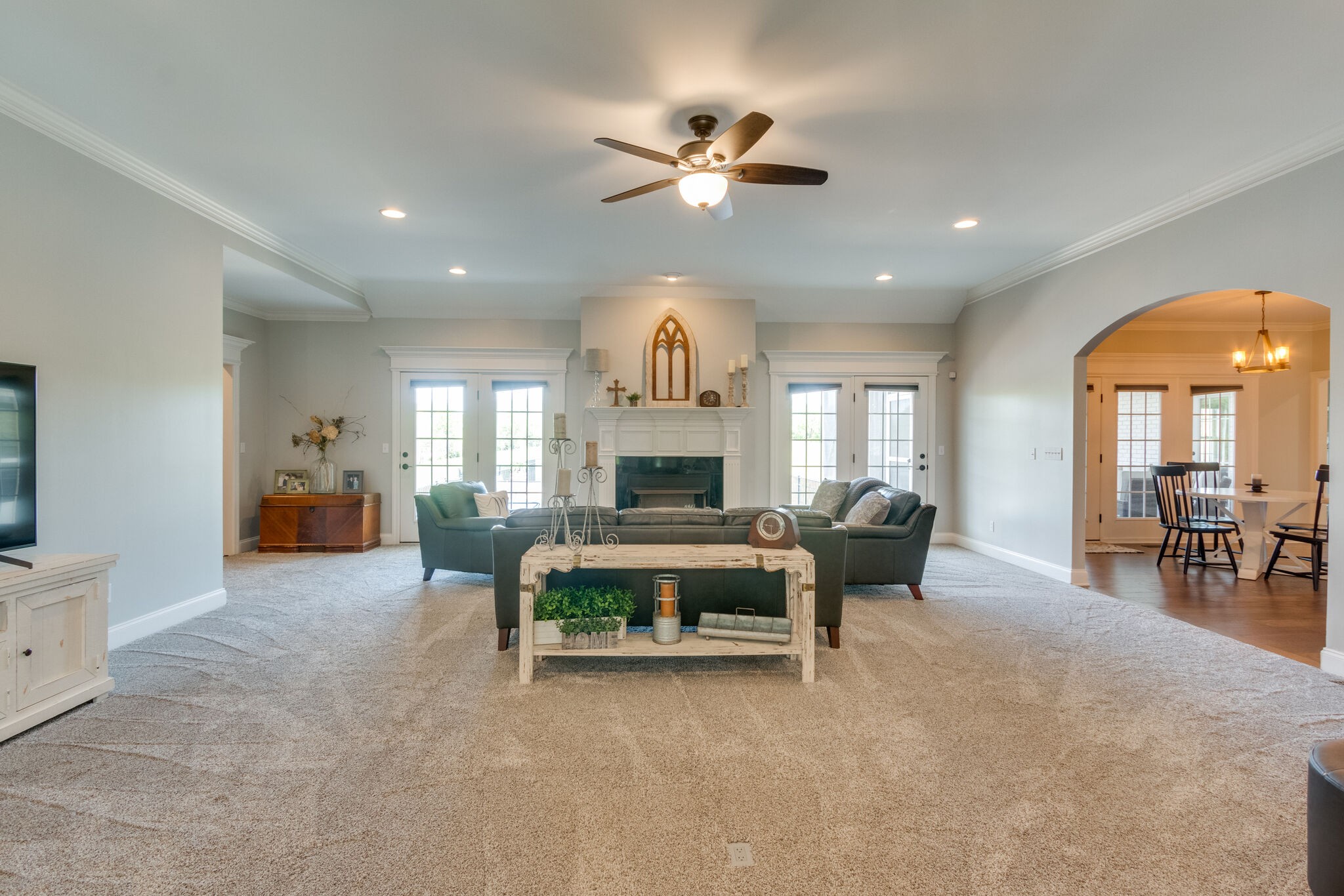 1281 Hillsboro Viola Rd
