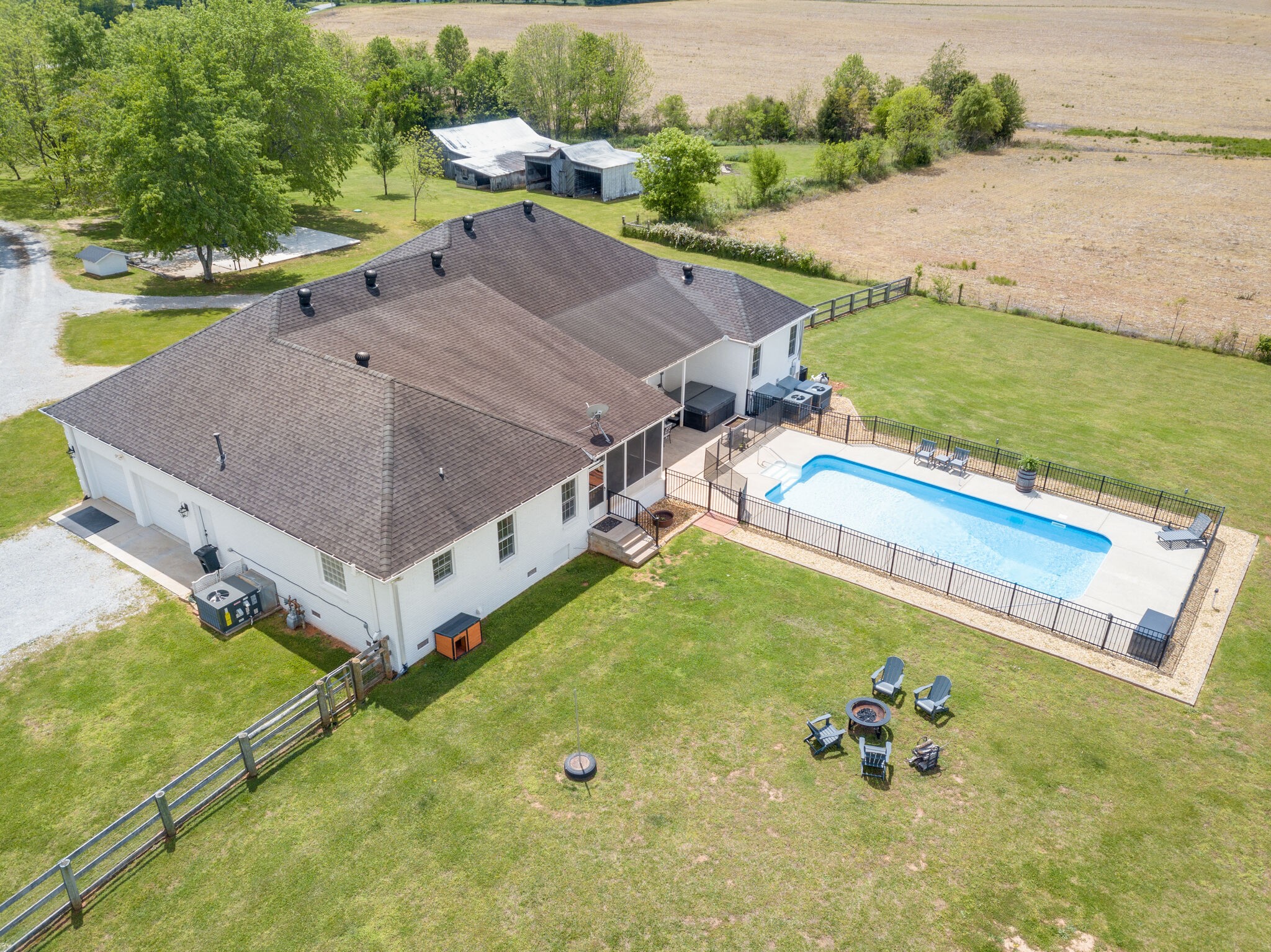 1281 Hillsboro Viola Rd
