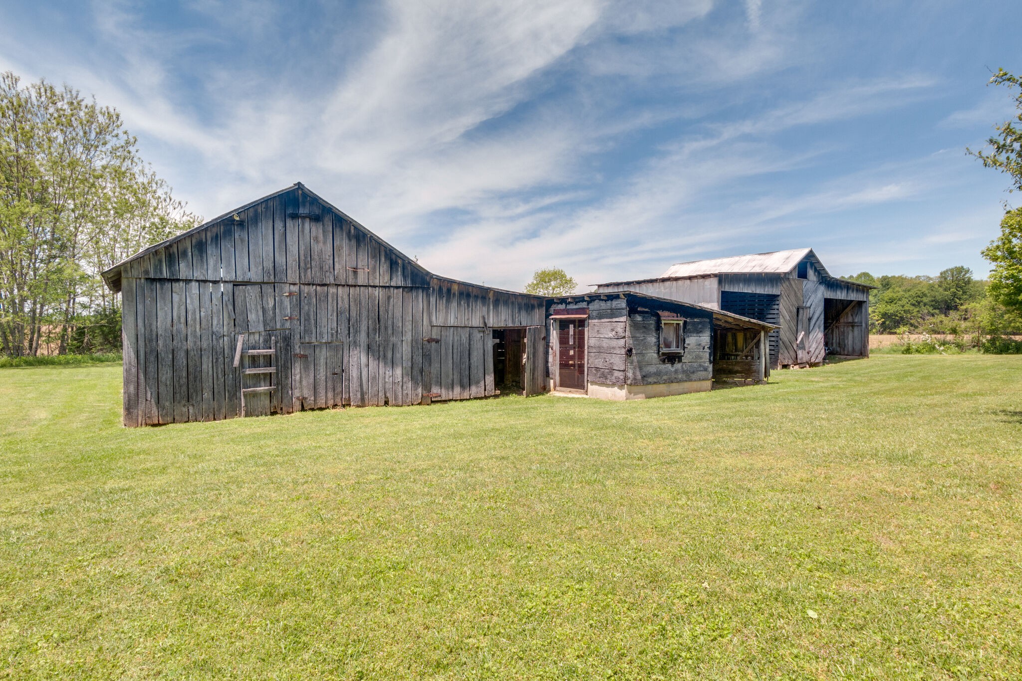 1281 Hillsboro Viola Rd
