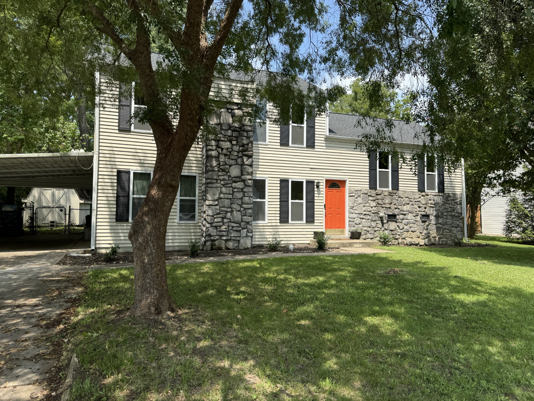 588 Blake Moore Dr