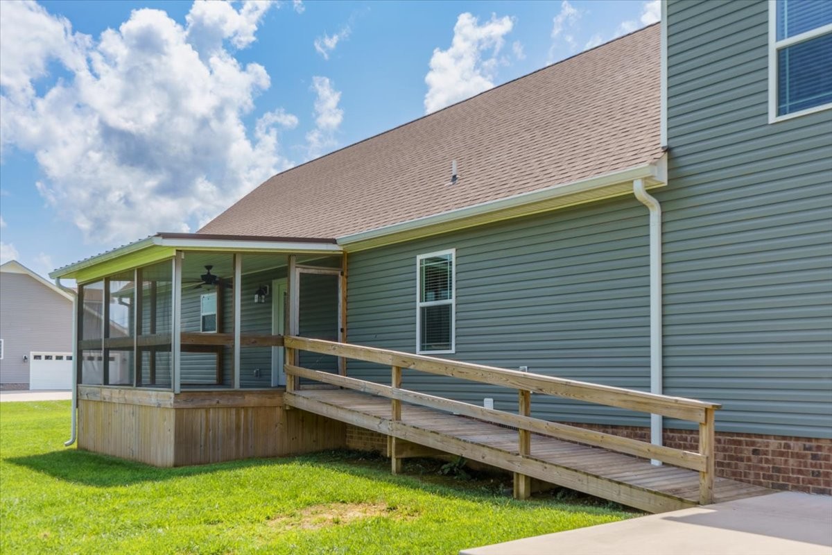 564 Richland Farms Dr